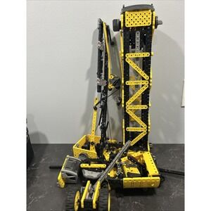 Hex Bug Vex Robotics - Dump Truck And Crane NOT ALL PARTS AS IS pieces